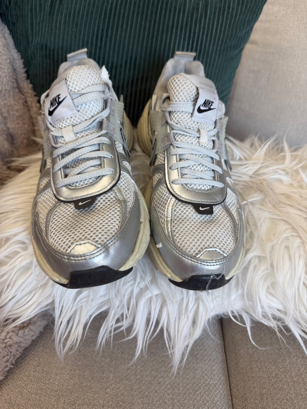 Nike Women’s Y2K Run Silver and White Chunky Sneakers